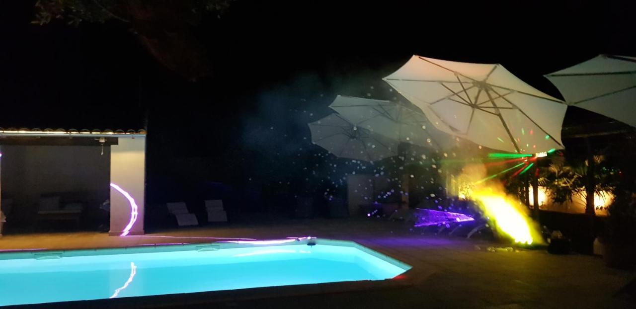 Les Gites De L'Arbousier Quissac  ภายนอก รูปภาพ